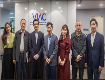 Trung tâm Trọng tài Quốc tế Việt Nam (VIAC) làm việc với Hiệp hội các Nhà thầu Xây dựng Việt Nam (VACC) về các hoạt động phối hợp trong năm 2023 