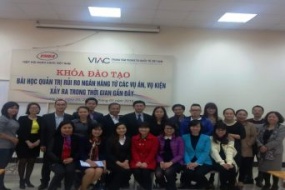 Khóa đào tạo "Bài học quản trị rủi ro ngân hàng từ các vụ án, vụ kiện xảy ra trong thời gian gần đây"