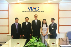 VIAC tiếp đón Phó Tổng Thư ký Tòa án Trọng tài Thường trực PCA tới thăm và làm việc