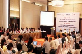 Cải thiện môi trường kinh doanh: Một luật sửa 50 luật