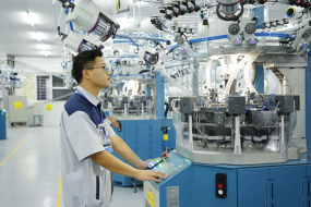 Tìm cách giữ chân nhà đầu tư nước ngoài