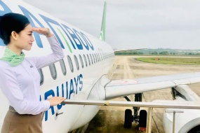 Mở cửa chính sách để hàng không cất cánh