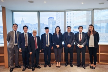 VIAC Delegation Held Working Session and Signed Memorandum of Understanding with the Hong Kong International Arbitration Centre (HKIAC)