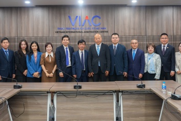 VIAC tiếp đón và làm việc với Đoàn Hiệp hội Luật sư toàn Trung Quốc (ACLA)