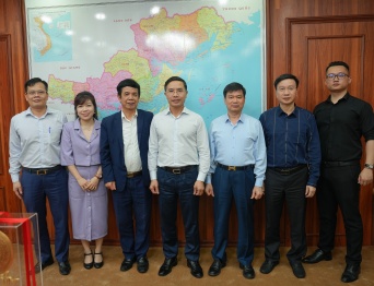 Chủ tịch Trung tâm Trọng tài Quốc tế Việt Nam (VIAC) gặp gỡ và làm việc với Chủ tịch UBND tỉnh Quảng Ninh