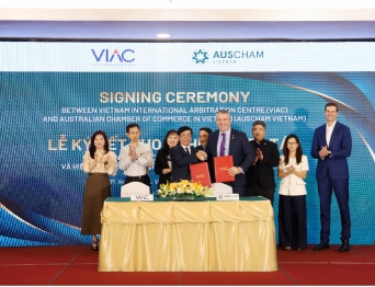 VIAC and AusCham Vietnam signed MoU to foster legal risk management and promote sustainable trade & investment between Vietnam and Australia 