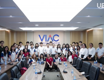VIAC tổ chức buổi trao đổi cùng Đoàn sinh viên Khoa Luật , Trường Đại học Kinh tế - Tài chính TP.Hồ Chí Min (UEF)