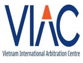 What is commercial arbitration?